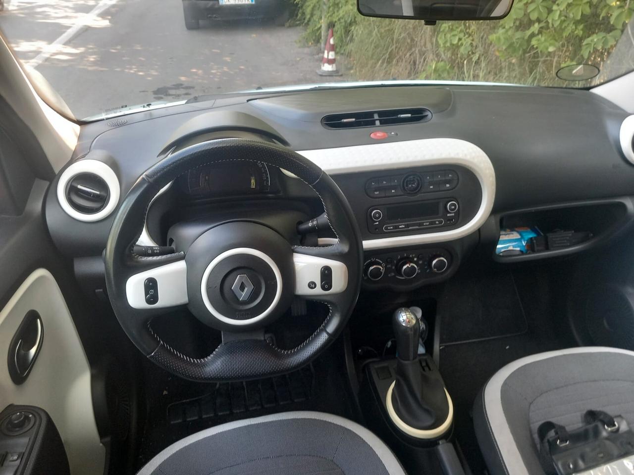 Renault Twingo 1.0 SCe Live