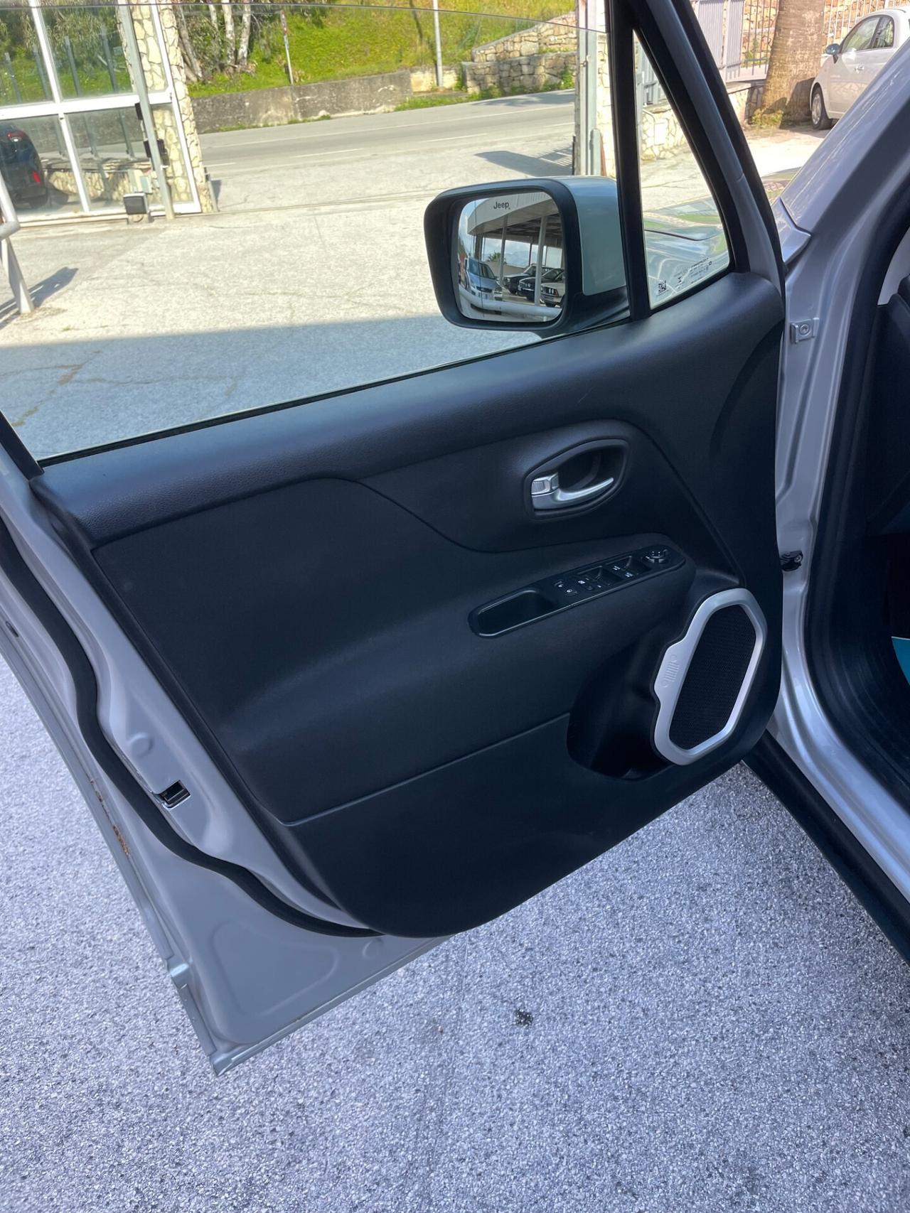 Jeep Renegade 1.6 Mjt 120 CV Longitude