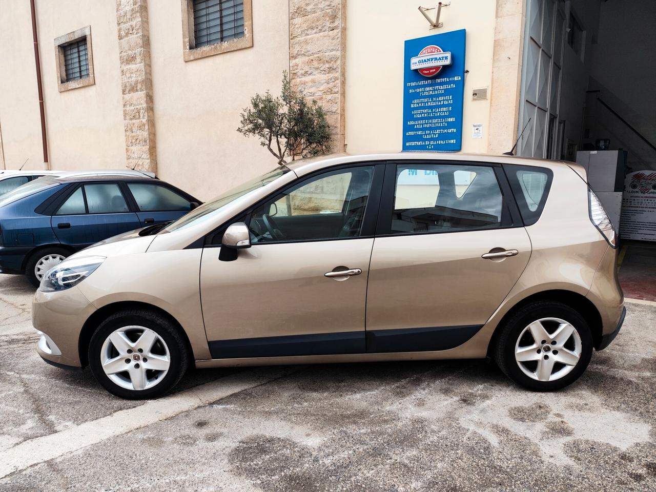 Renault Scenic Scénic XMod Cross 1.6 Wave