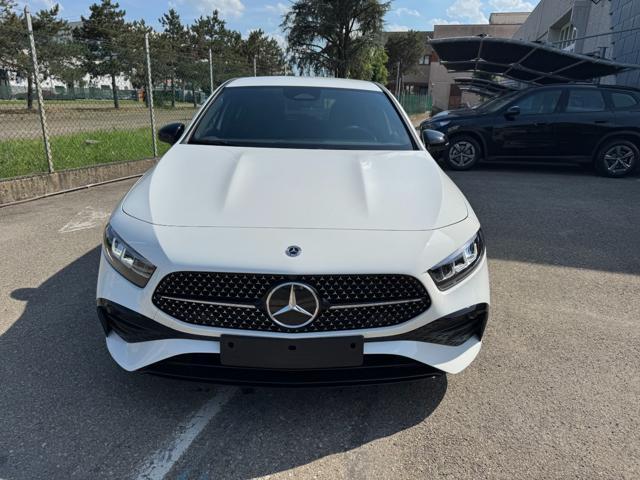 MERCEDES-BENZ A 180 Automatic AMG Line Premium