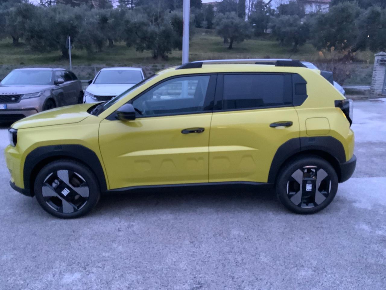 Fiat Grande Panda 1.2 Hybrid 110 CV S&S La Prima