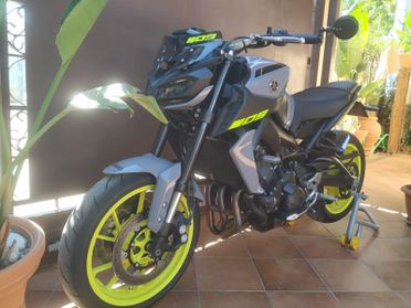Yamaha MT-09 Grigio Nardo