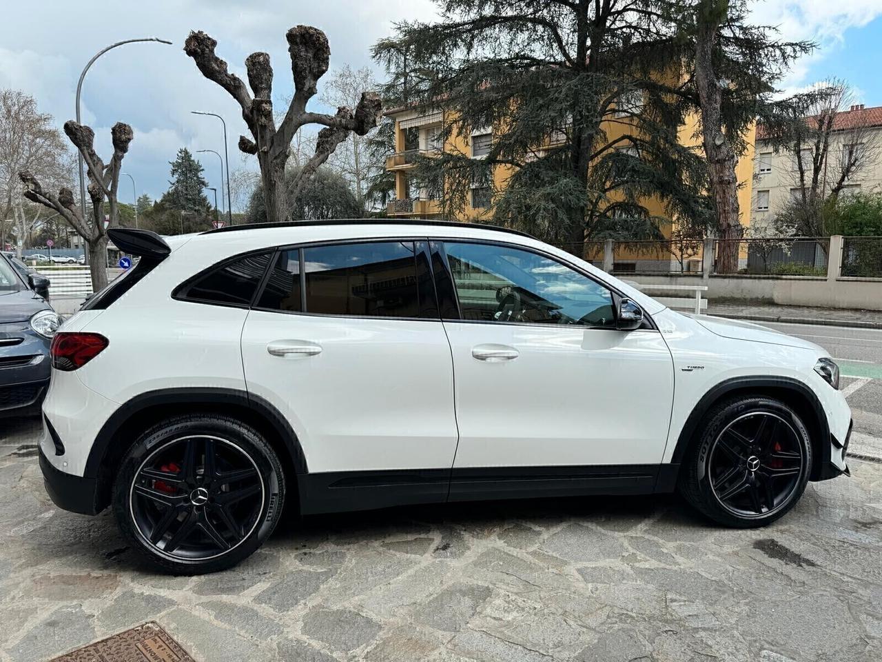 MB AMG GLA 35 4MATIC AERO KIT