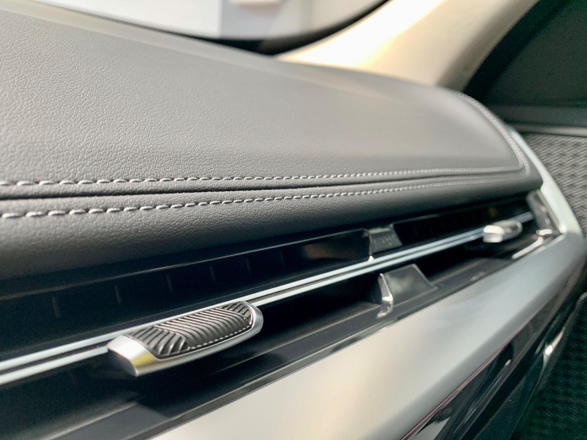 BMW - X1 - sDrive18i xLine