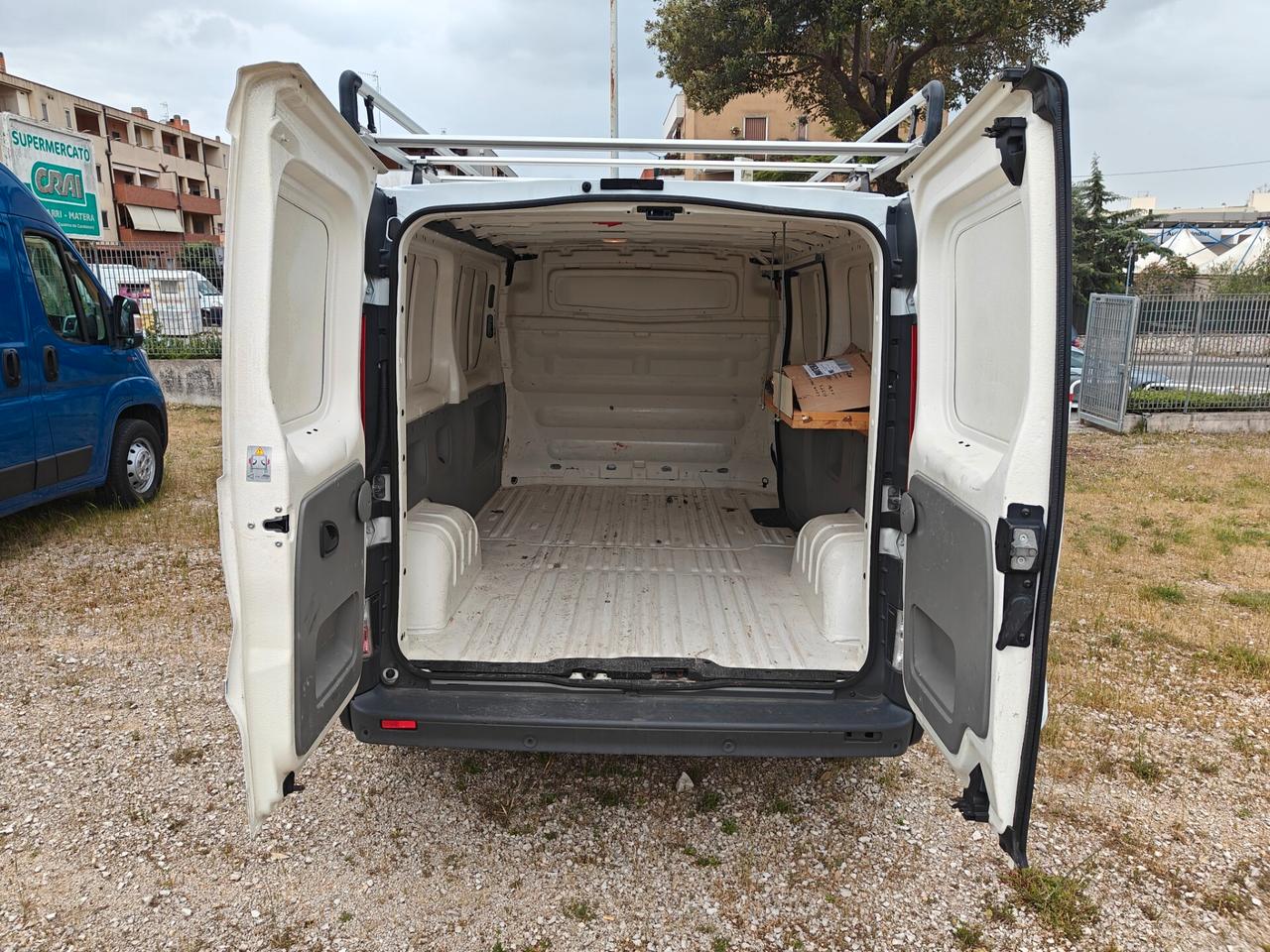 RENAULT TRAFIC 2.0 DIESEL