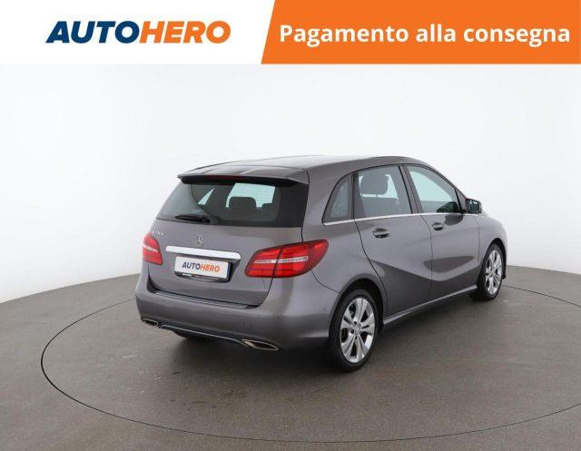 MERCEDES-BENZ B 200 d Automatic Sport