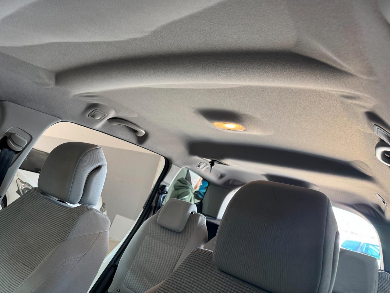 Peugeot 5008 1.6 HDi 110CV Premium NAVIGATORE