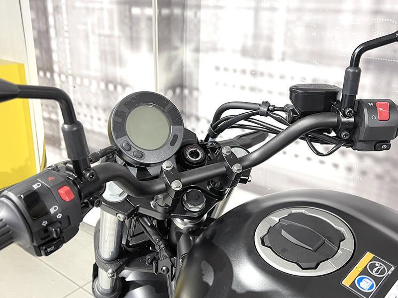 Kawasaki Eliminator 500