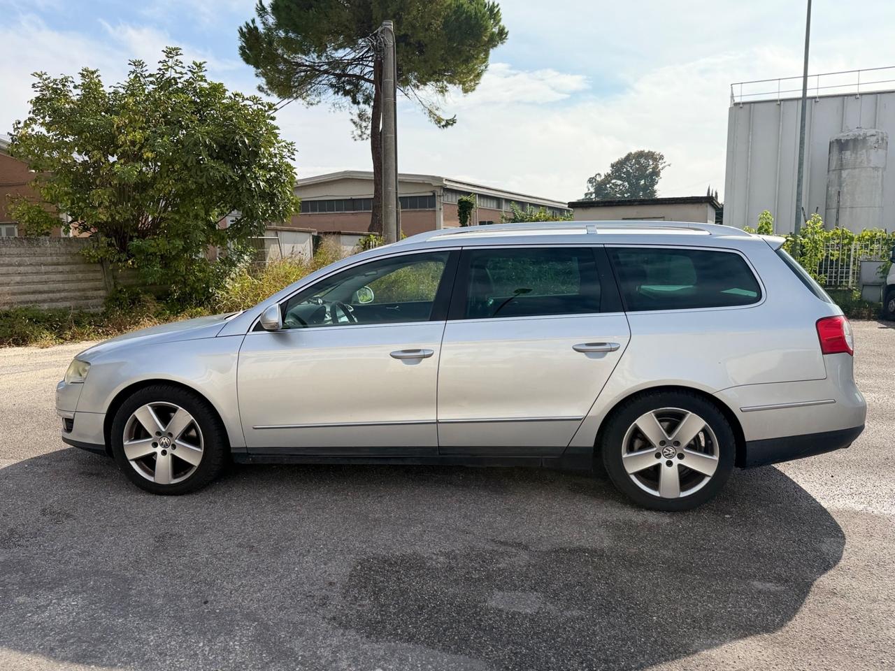 Volkswagen Passat 2.0 TDI DPF Var. Highline