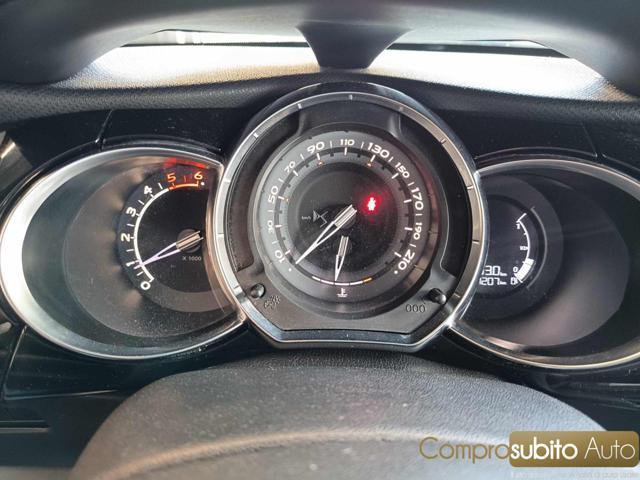 DS AUTOMOBILES DS 3 1.4 HDi 70 Chic