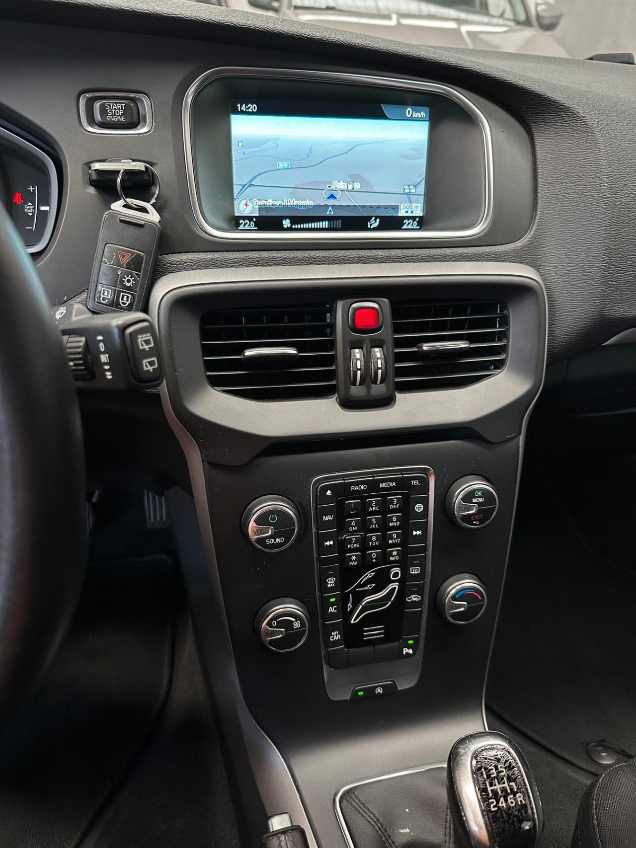 Volvo V40 D2 2.0 120cv E6 Momentum