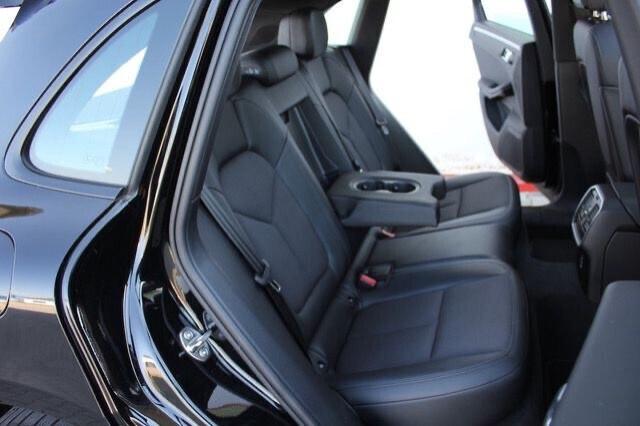 Porsche Macan 2.0 turbo 265cv Tetto Navigatore