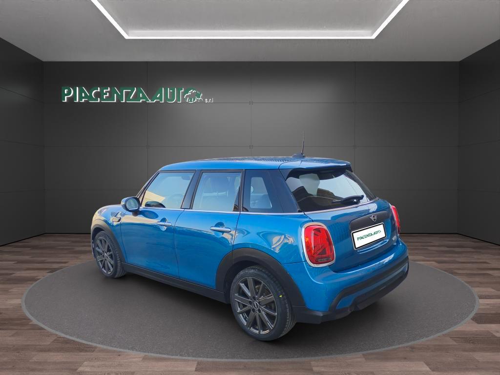 Mini 5 Porte One Essential 1.5 Twin Power Turbo 75cv.SEDILI SPORTIVI
