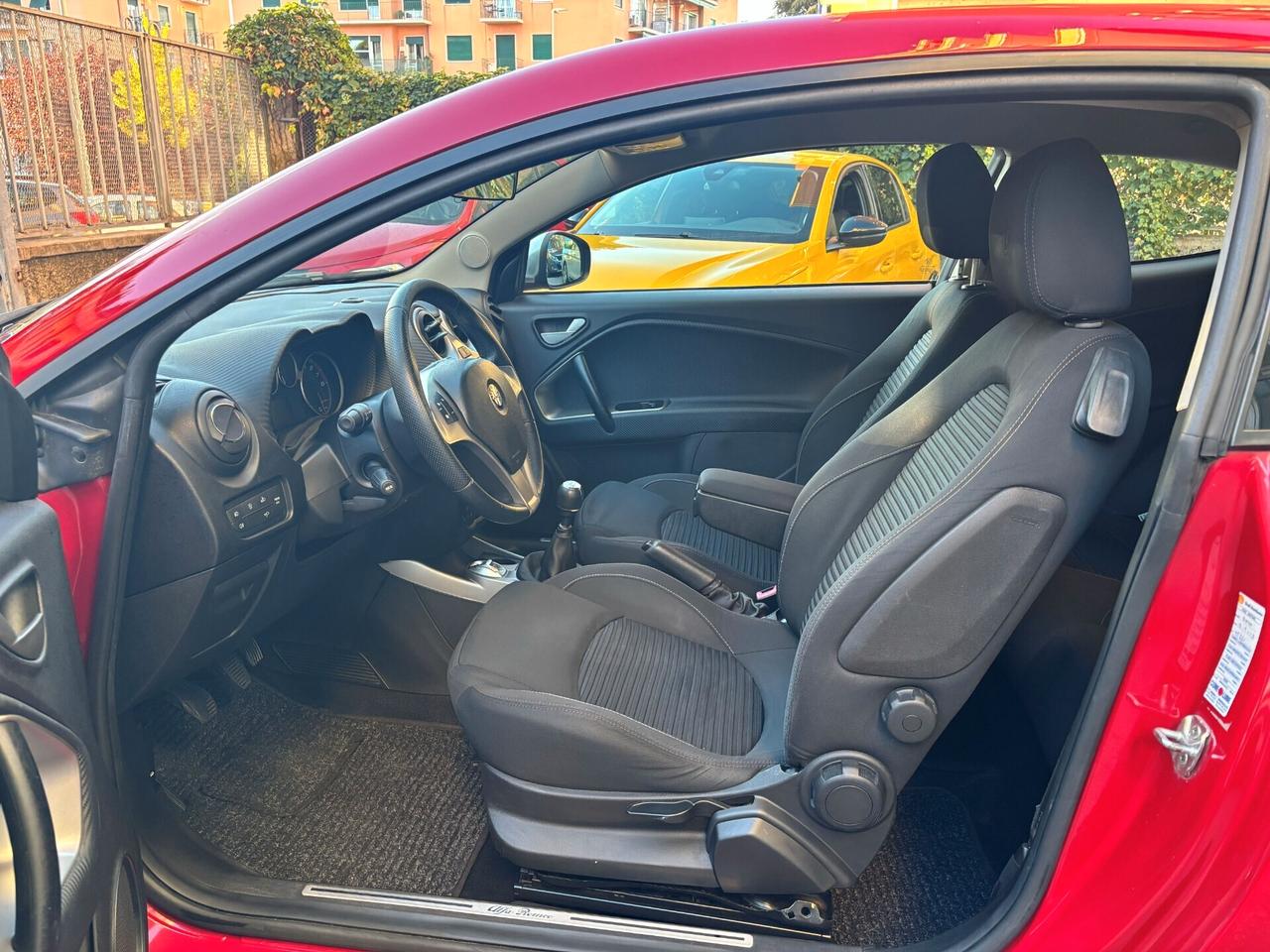 Alfa Romeo MiTo 0.9 T 105 CV TwinAir S&S Distinctive