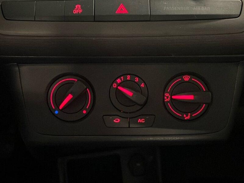 SEAT Ibiza Ibiza 5p 1.2 Reference 70cv