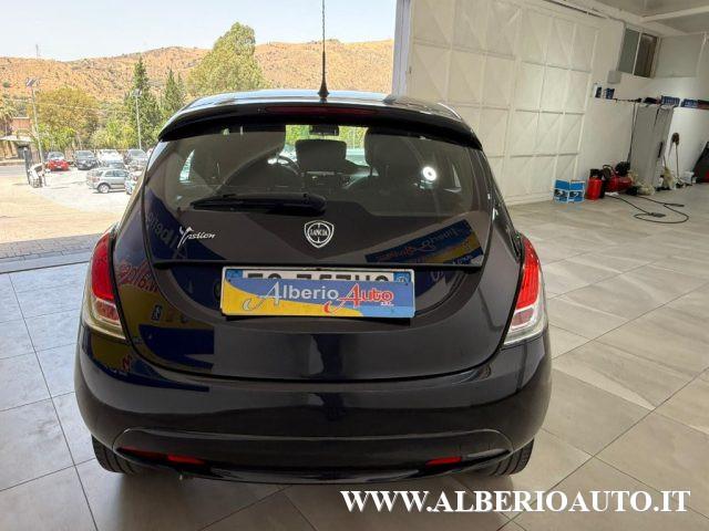 LANCIA Ypsilon 1.2 69 CV 5 porte GPL Ecochic Gold