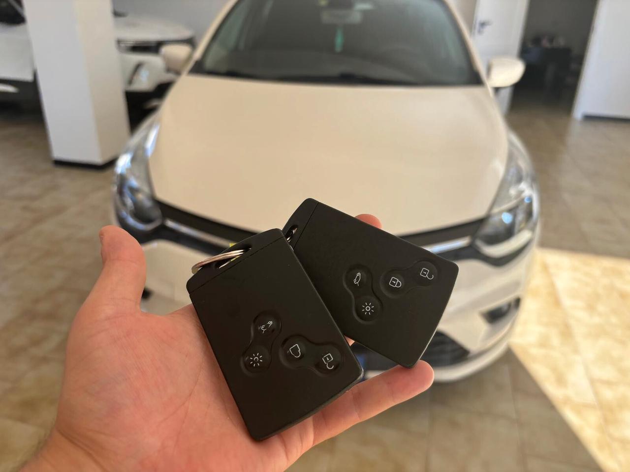 RENAULT CLIO ANNO 2018 BZ 1.2 ADATTA NEOPATENTATI KM 100 MILA