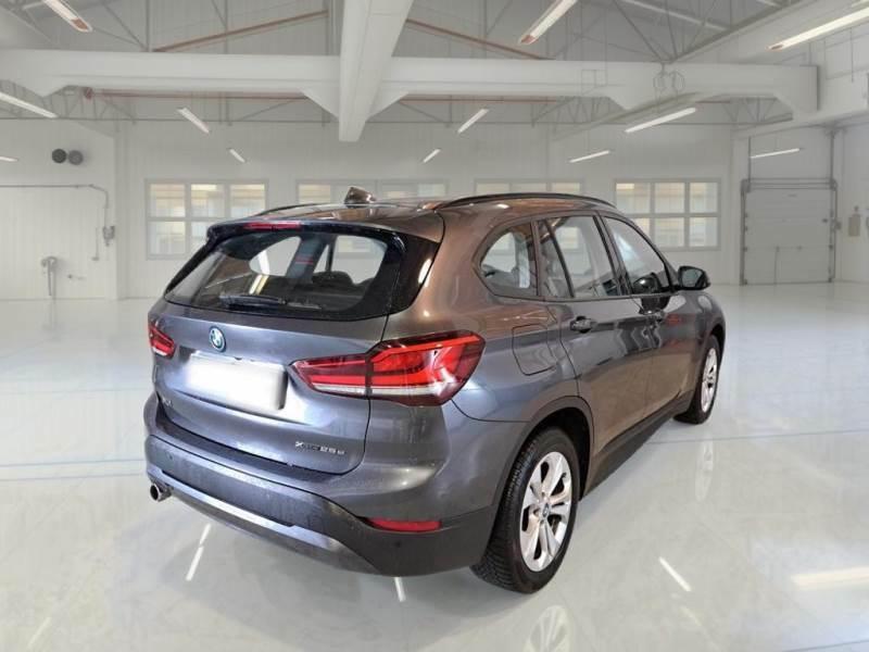 BMW X1 xDrive 25e Business Advantage automatico
