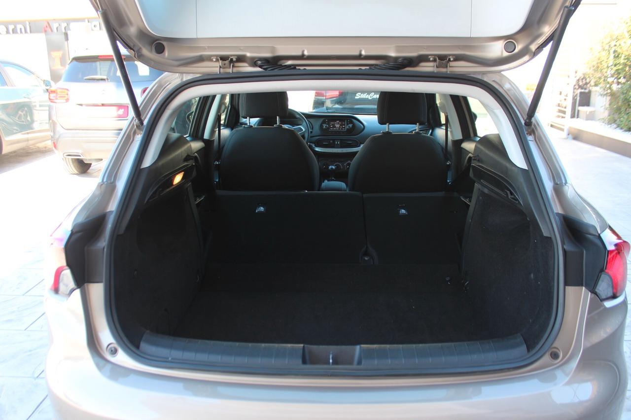 Fiat Tipo 1.6 Mjt S&S 5 porte Easy