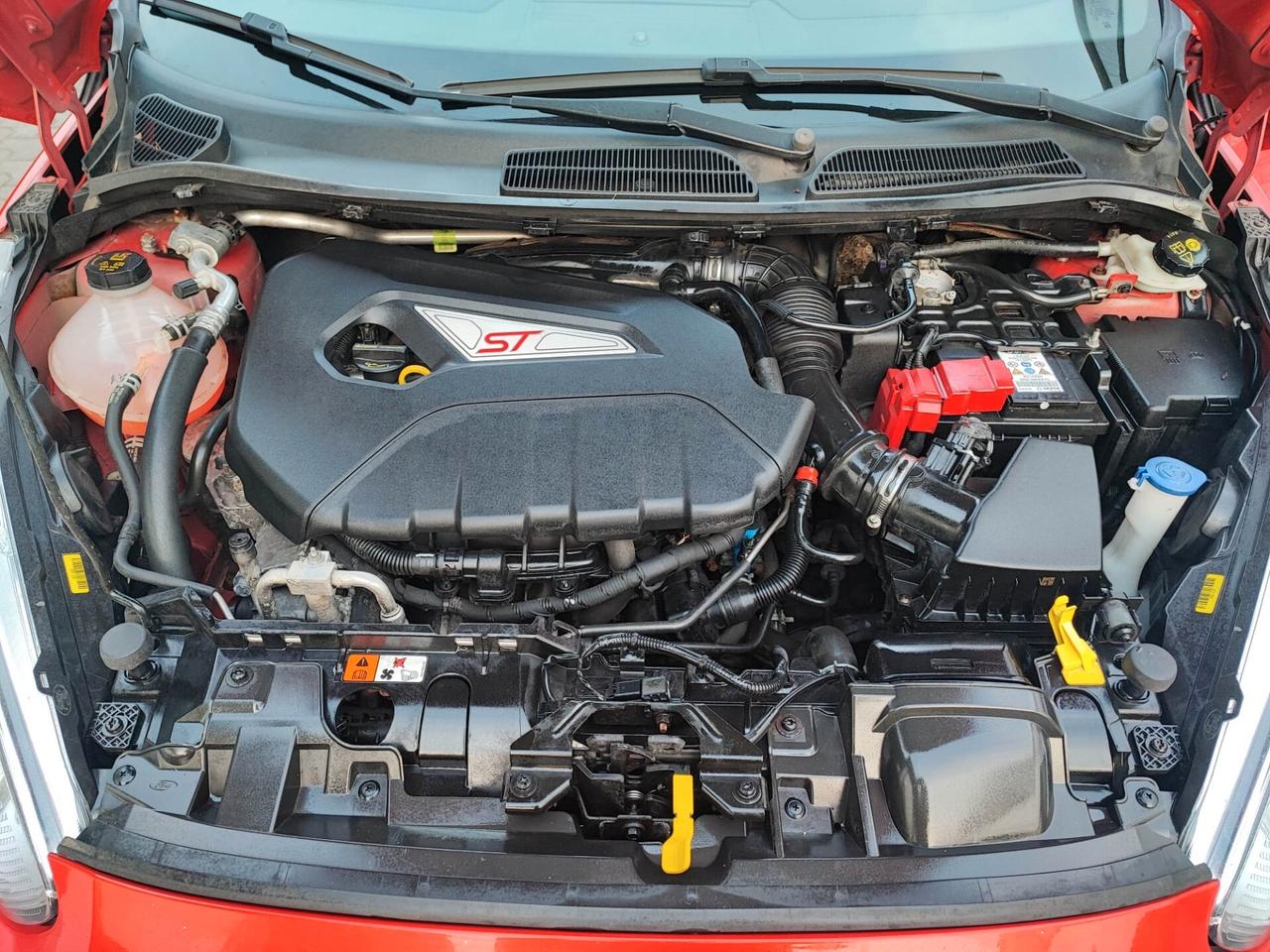 Ford Fiesta 1.6 182CV 3 porte ST