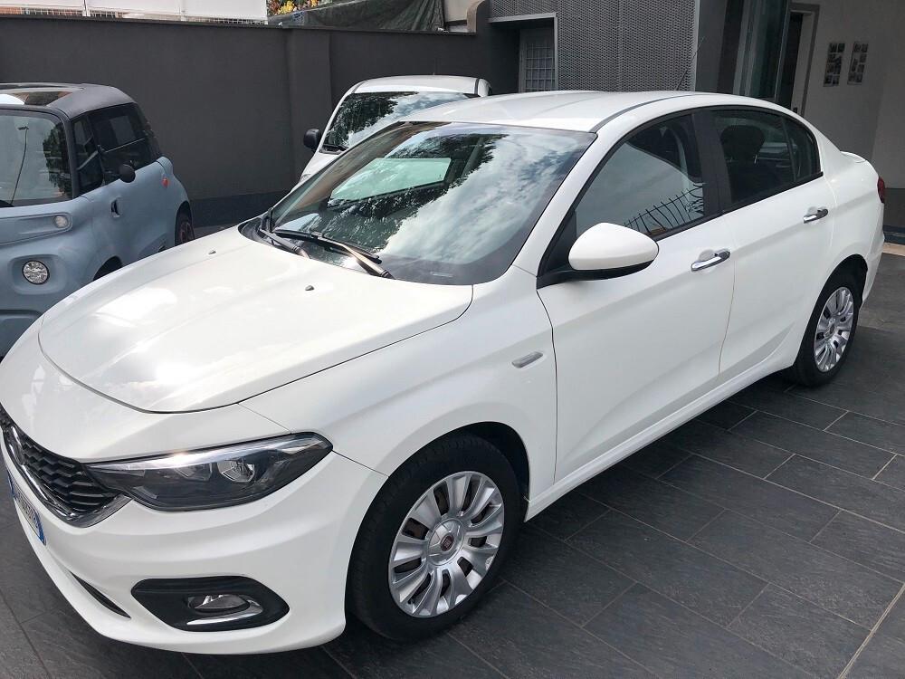 Fiat Tipo 1.6 Mjt 4 porte Easy