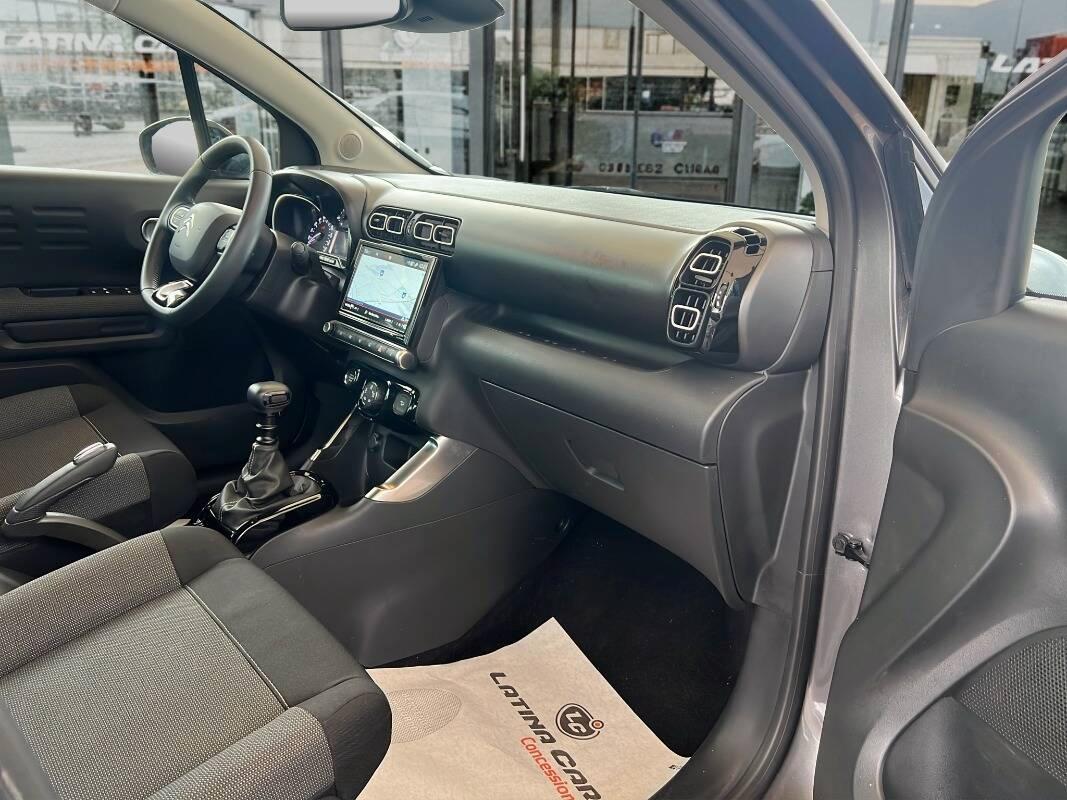 Citroen C3 Aircross 1.2 puretech Shine s&s 110cv Con NAVIGATORE