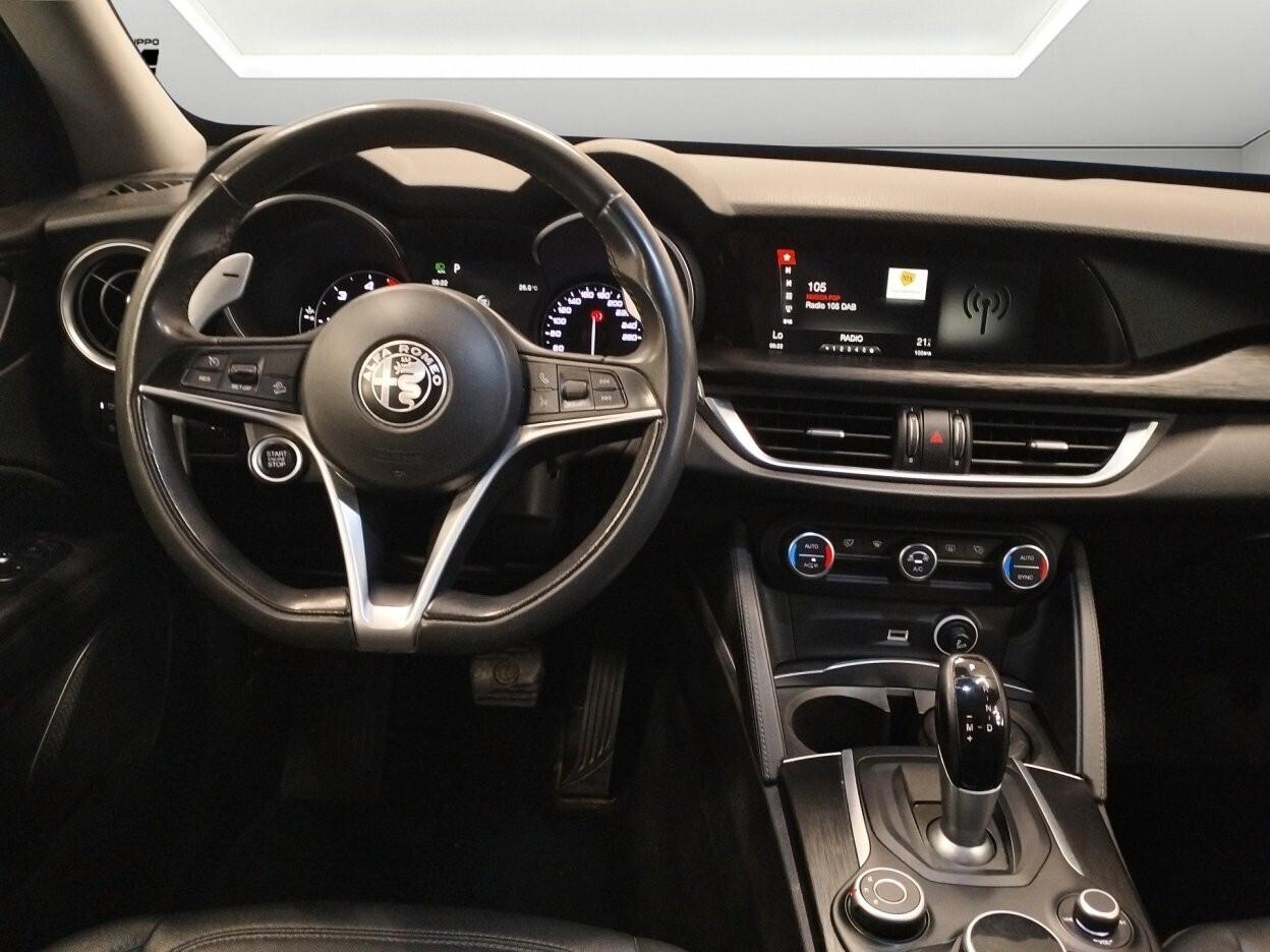 Alfa Romeo Stelvio 2.2 Turbodiesel 210 CV AT8 Q4 Executive