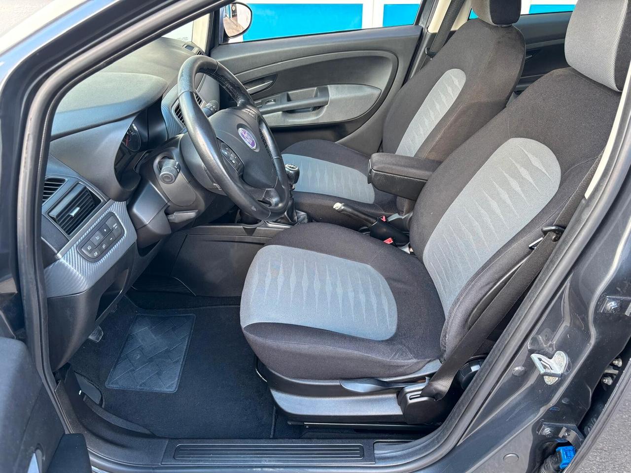 Fiat Grande Punto 1.3 MJT 90 CV 5 porte Dynamic