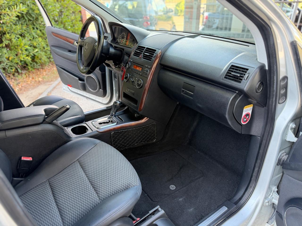 Mercedes-benz A 180 CDI Avantgarde Automatica