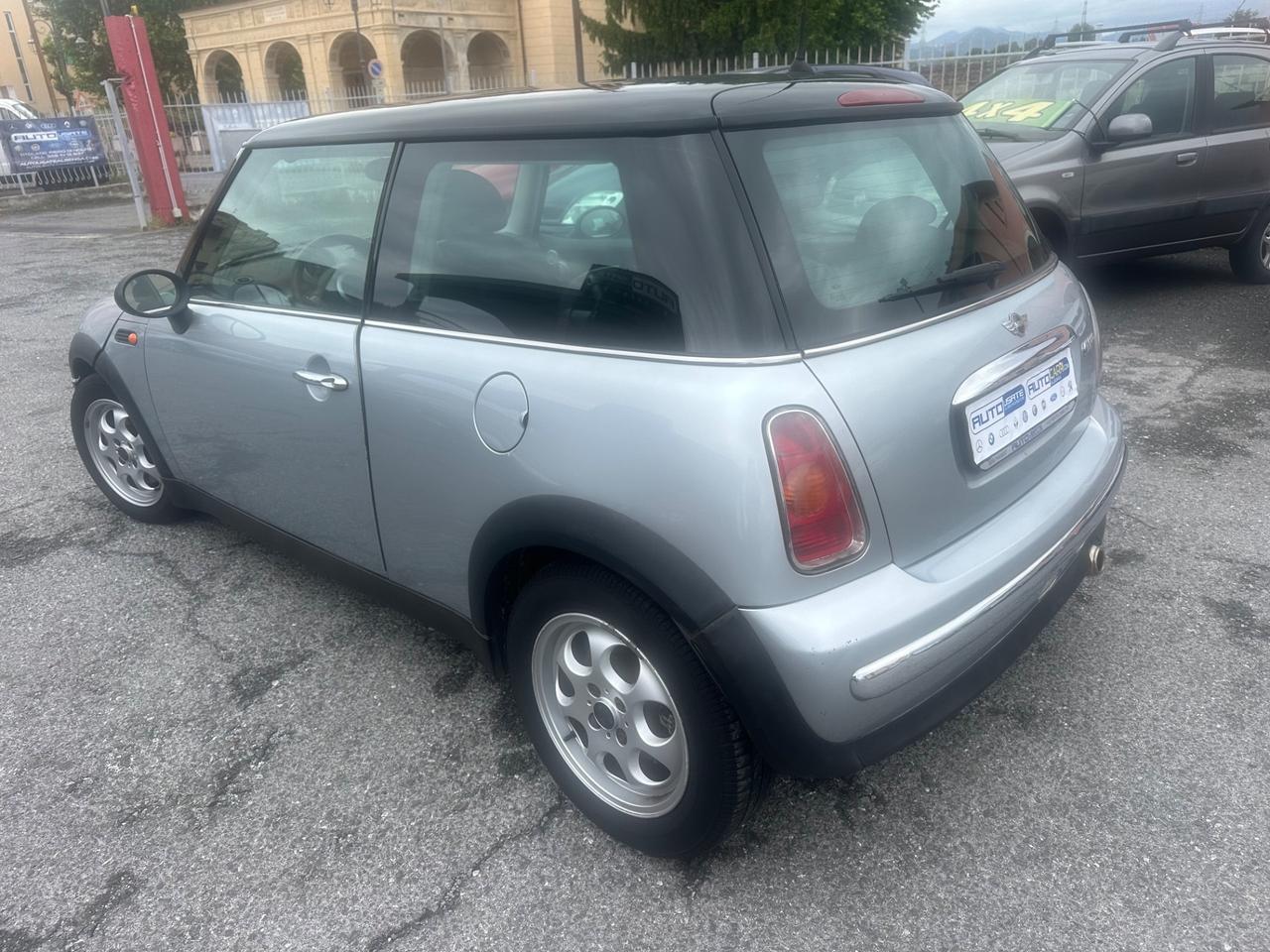Mini 1.6 16V Cooper