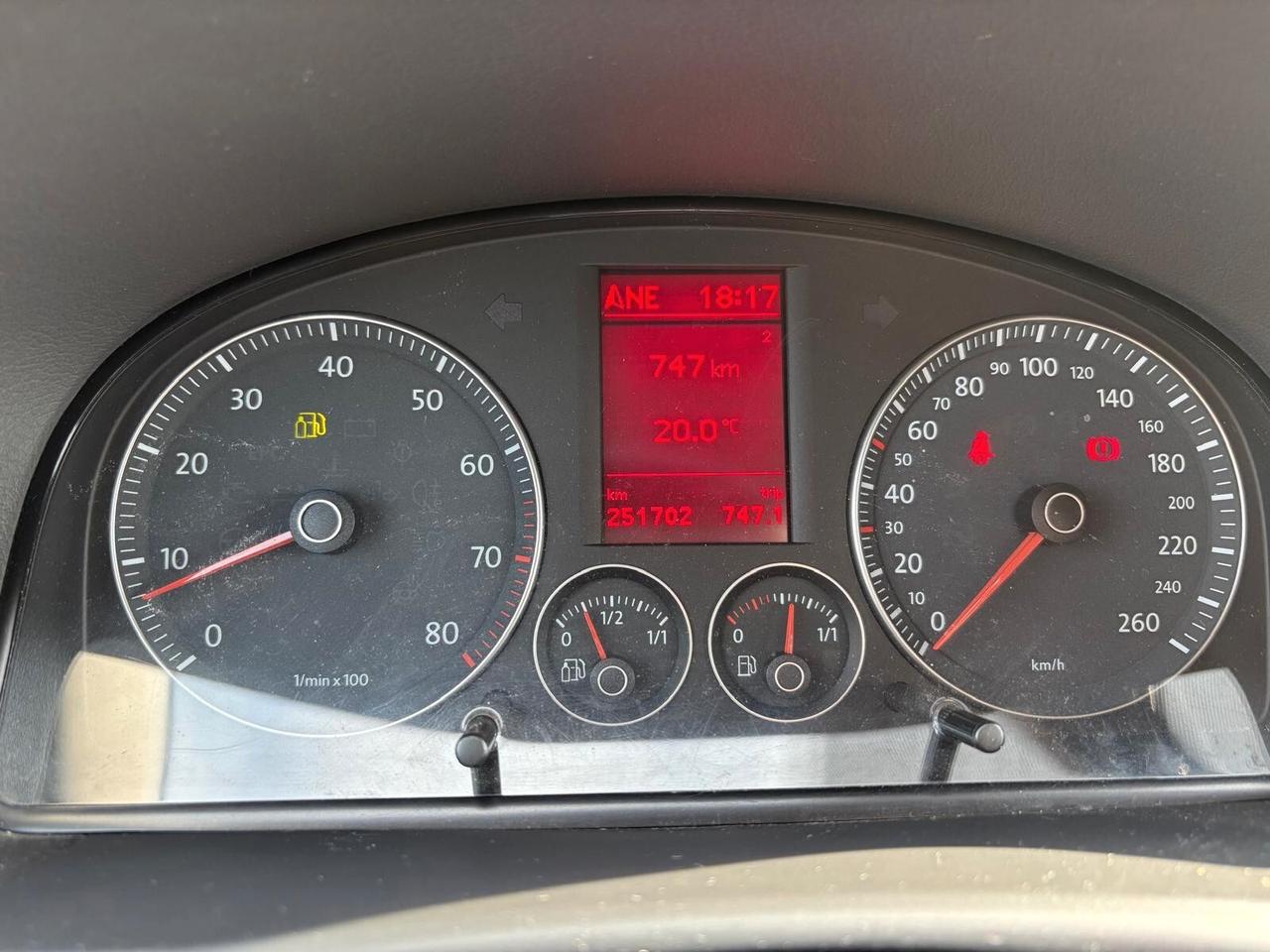 VOLKSWAGEN TOURAN 1.4 TSi HIGHLINE ECOFUEL 150 CV