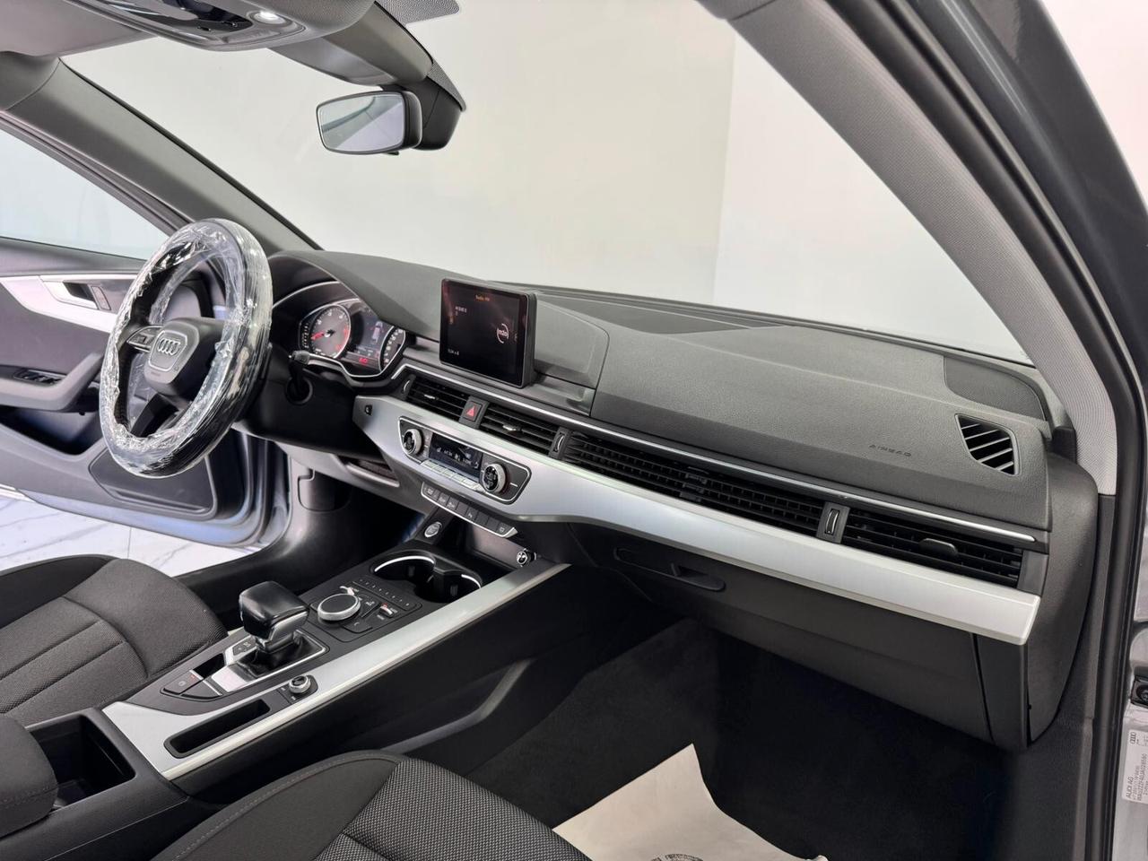 Audi A4 2.0 TDI 150 CV ultra S tronic