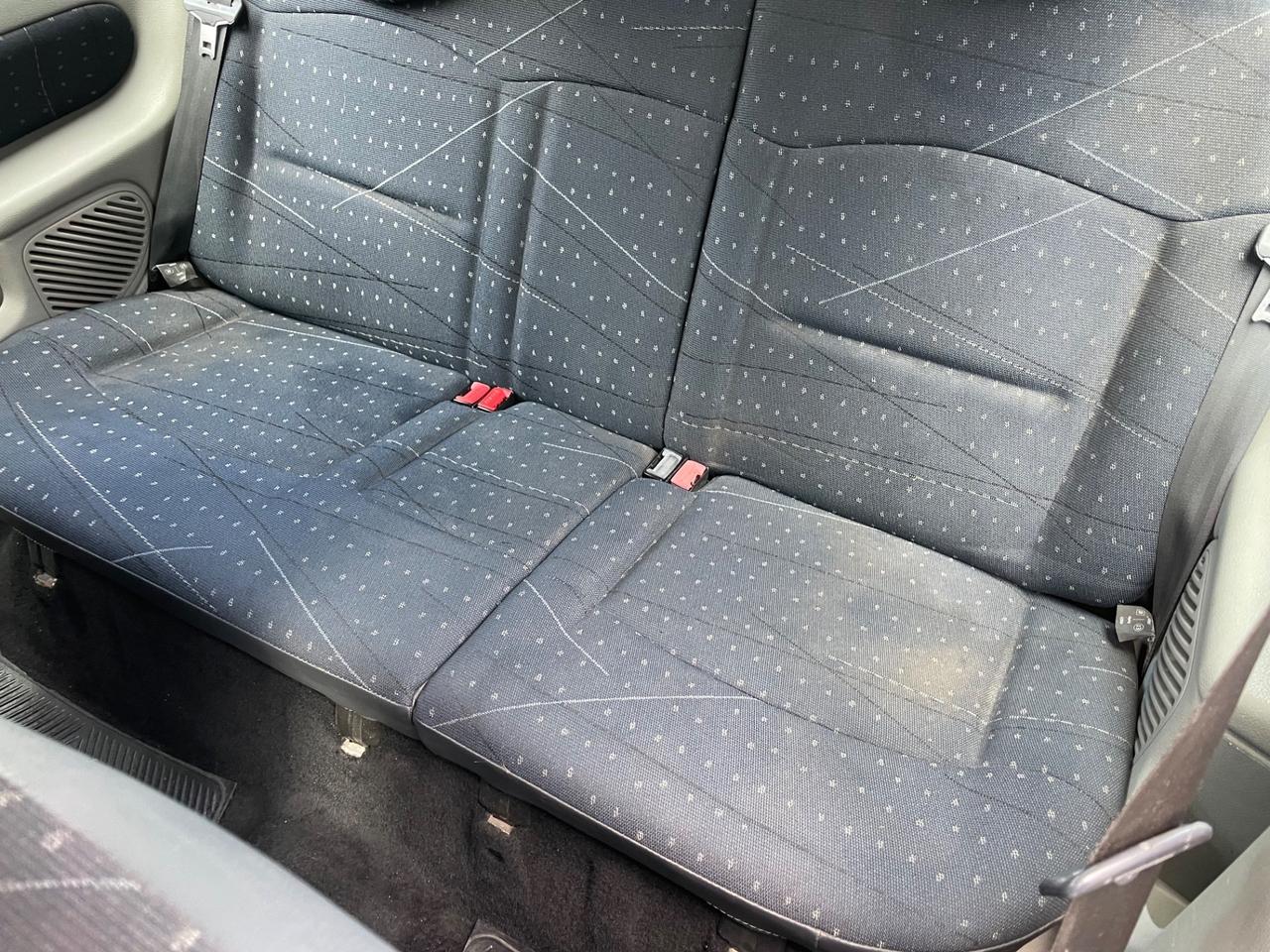 Renault Clio 1.5 dCi 65CV cat 3 porte Access Authentique