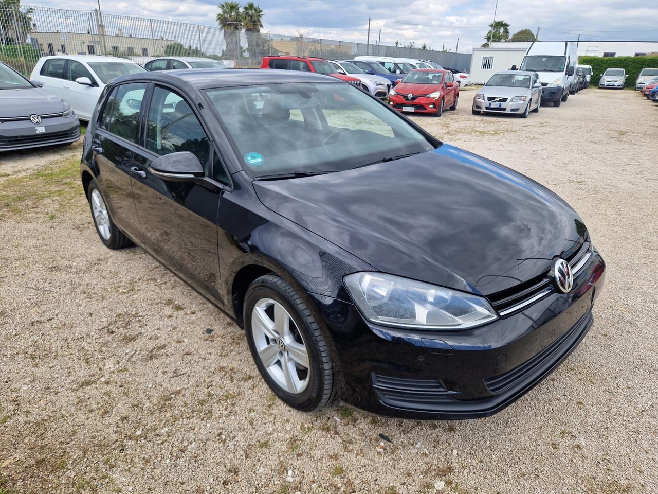 Volkswagen Golf 2.0 TDI DSG - 2014