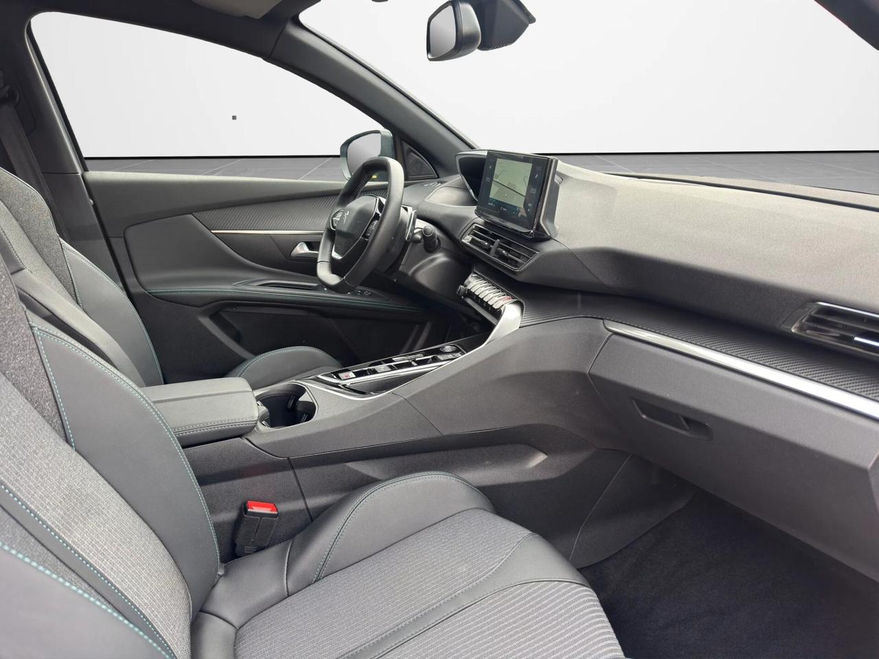 Peugeot 5008 Hybrid 136 e-DCS6 Allure Pack