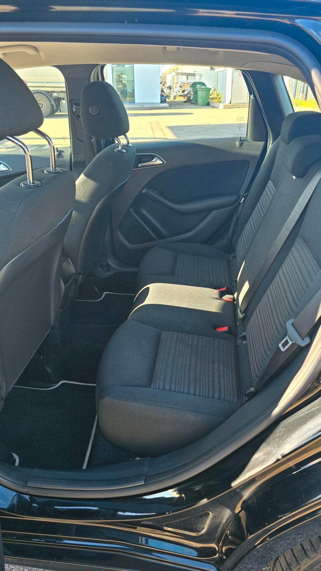 Mercedes-benz B 180 CDI Automatic Premium