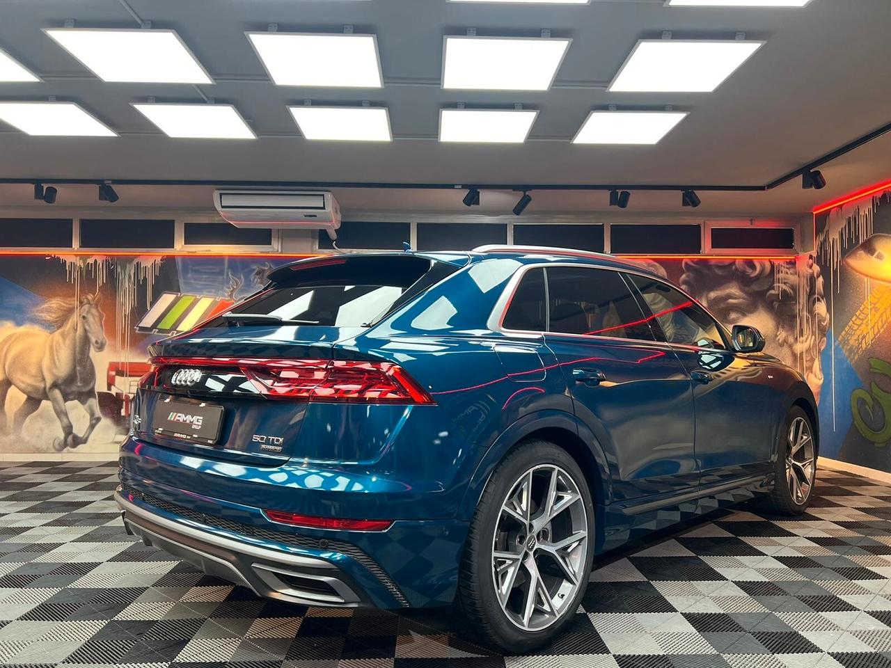 Audi Q8 50 TDI 286 CV quattro tiptronic Sport (610)