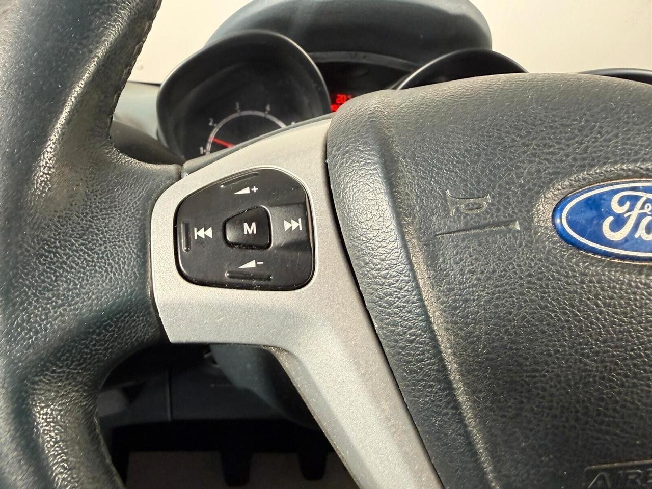 Ford Fiesta 1.2 82 CV 5 porte Titanium