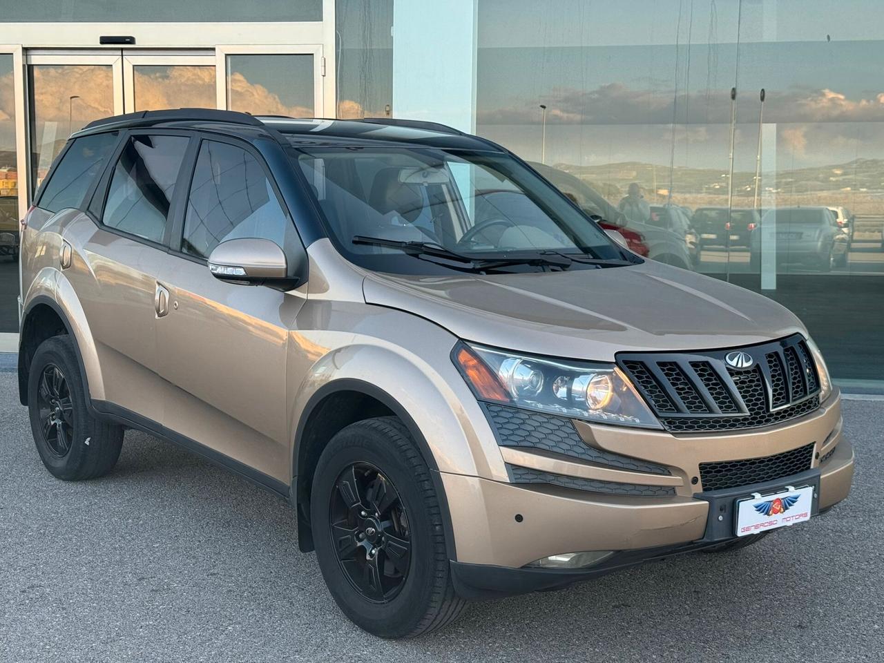 Mahindra XUV500 2.2 16V FWD W8