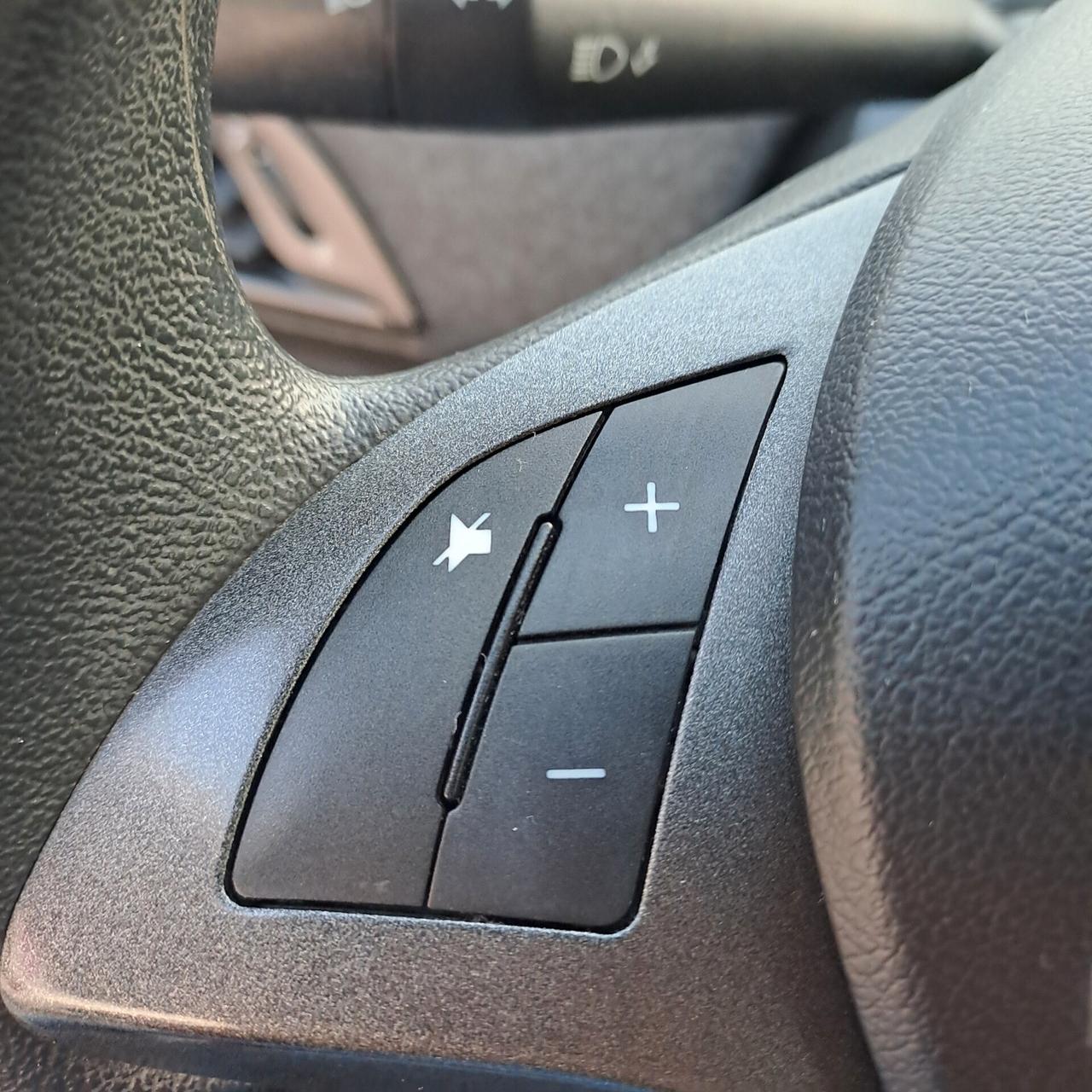 Lancia Ypsilon 1.2 Bz/Gpl 69Cv Ecochic Elefantino Blu