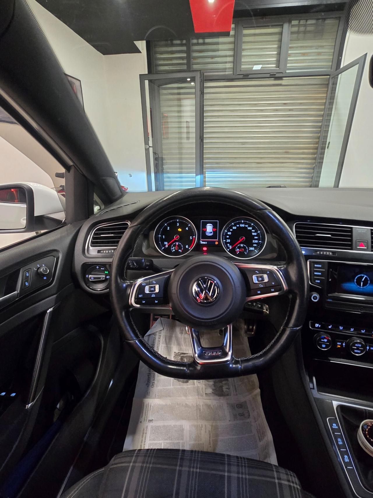 Volkswagen Golf GTD 2.0 TDI 5p. BlueMotion Technology