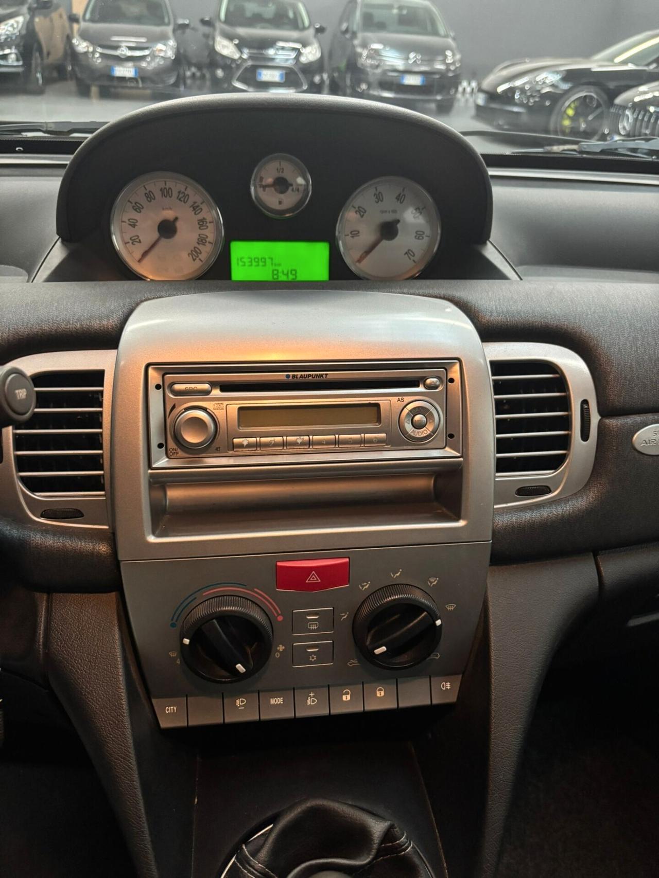 Lancia Ypsilon 1.2 69 CV Platinum