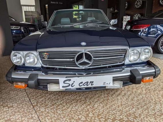 Mercedes-Benz SL 560