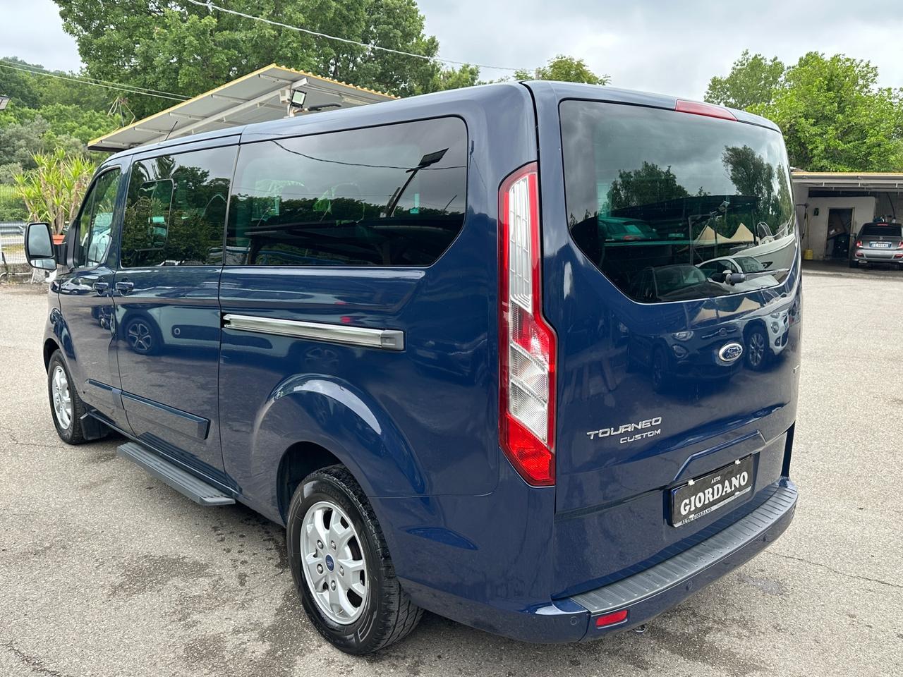 Ford Tourneo Custom 2.2 TDCi 125CV 9 posti Limited