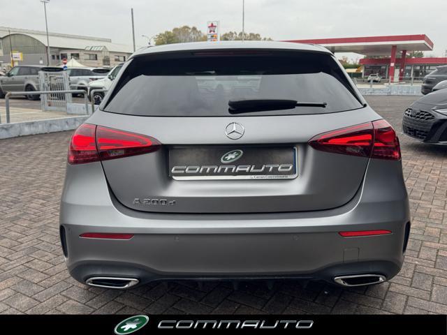 MERCEDES-BENZ A 200 d Automatic AMG Line Premium