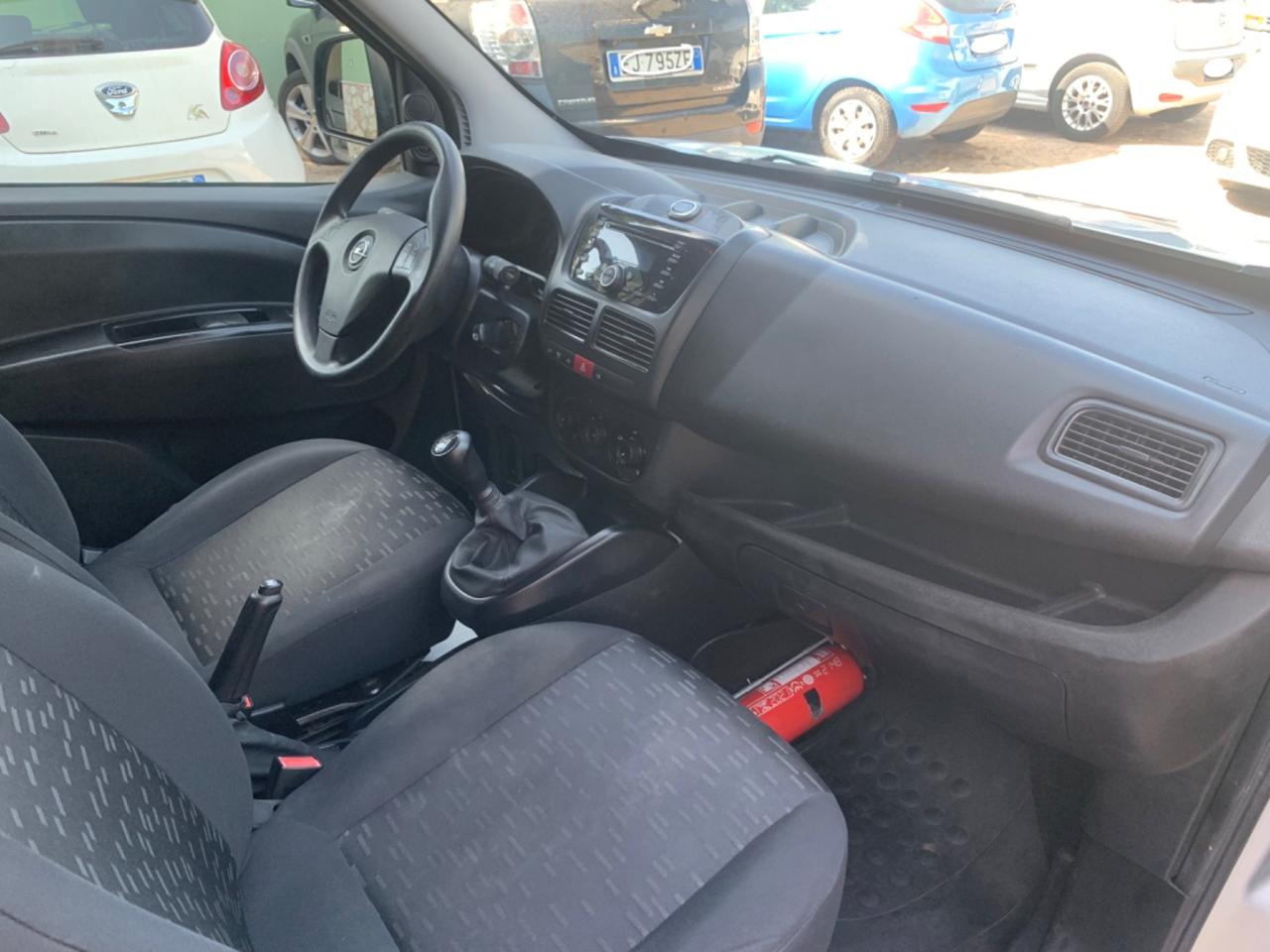 Opel Combo Opel Combo 1.3 CDTI L2H1 2,4t