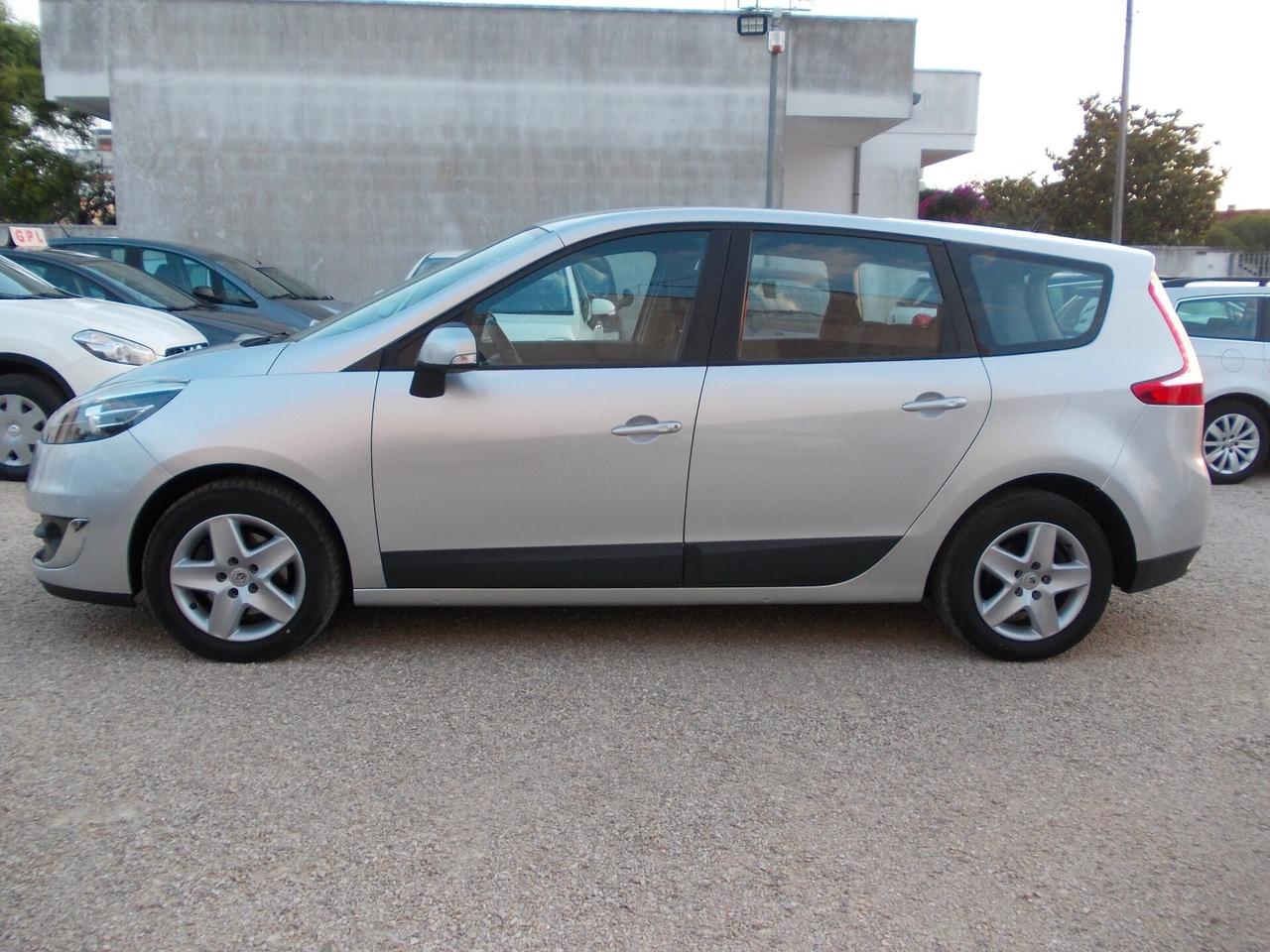 Renault Grand Scenic 1.5 dCi 7 posti