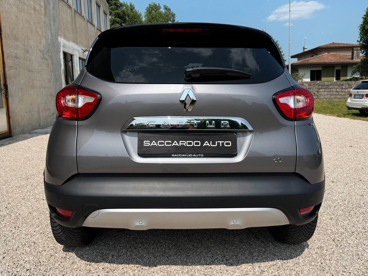 Renault Captur 1.5 dCi 90 CV Project Runway | DISTRIBUZIONE NUOVA