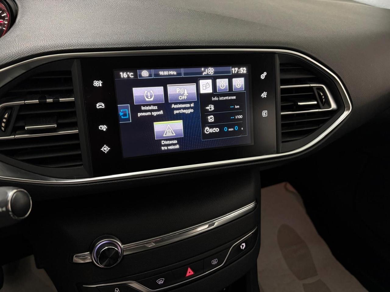 Peugeot 308 1.6 e-HDi 115cv Allure