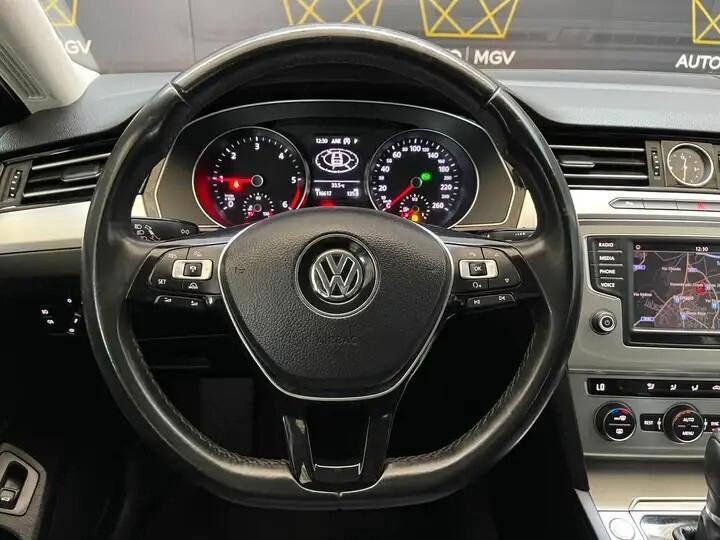 Volkswagen Passat Variant 2.0 TDI DSG Business BlueMotion Tech